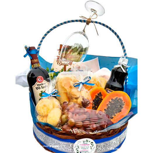 Cesta de Cafe com Vinho