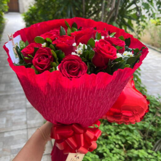 Buquê de 12 Rosas Vermelhas