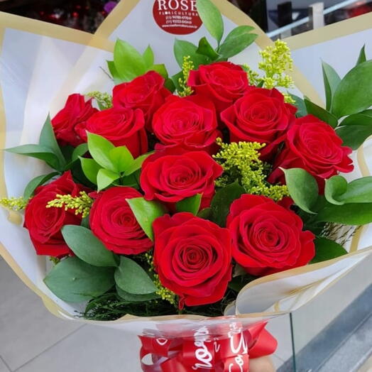 Buquê de 12 Rosas Importadas