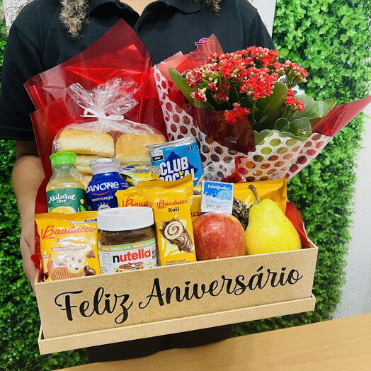 Cesta Cafe da Manhã   Tarde - P Com Flor Kalachoe