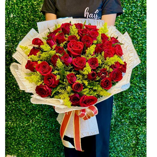 Buquê de 40 Botões de Rosa