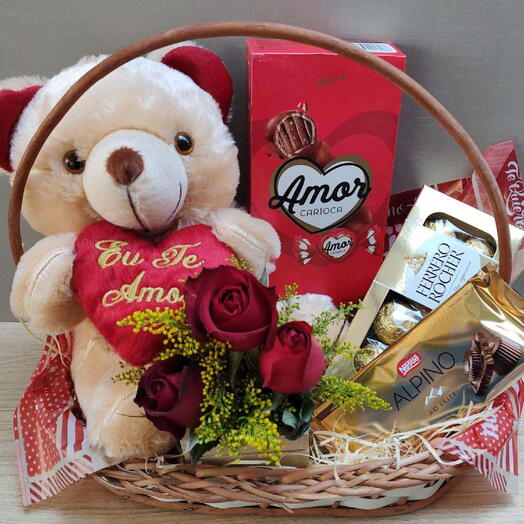 CESTA AMOR CARIOCA com URSINHO e ROSAS