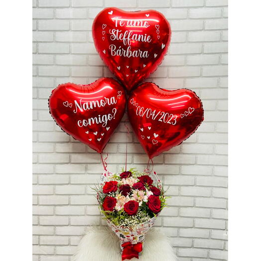 Buquê com 9 Rosas e 3 Balões Personalizados com Gas Helio