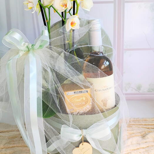 Box | Flores e Presentes - Cesta Orquidea e Suco Premium