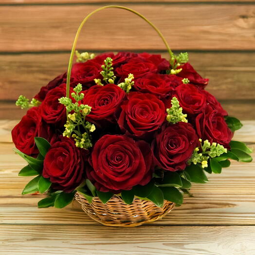 Cesta Romance – 20 Rosas Vermelhas em Vime