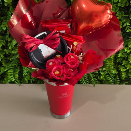 Buquê na Copo Stanley