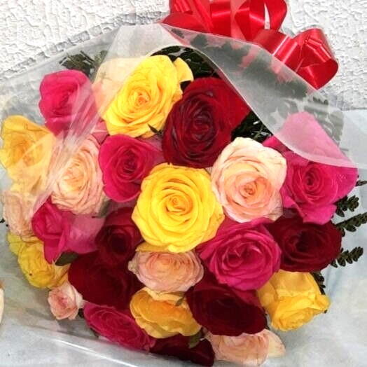 Buquê de Rosas Coloridas