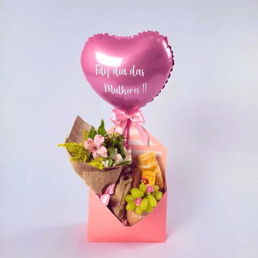 Cafe da Manhã Especial Com Flores, Caneca e Balão Fofo