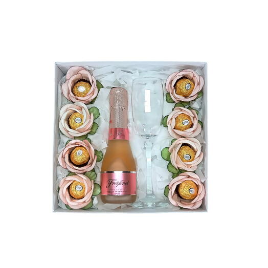 Freixenet Rose Mini e Bombons Ferrero