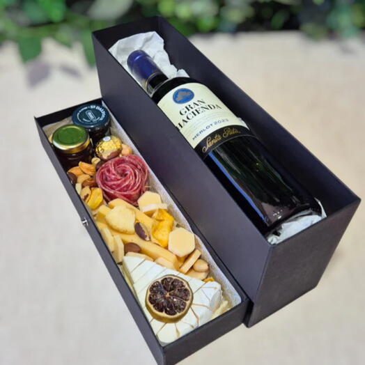 Caixa Dois Andares com Vinho e Frios