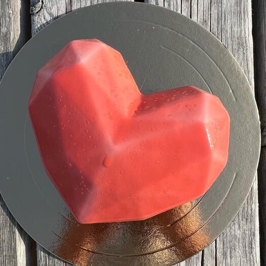 Bolo de Mousse Cora Mitsubo