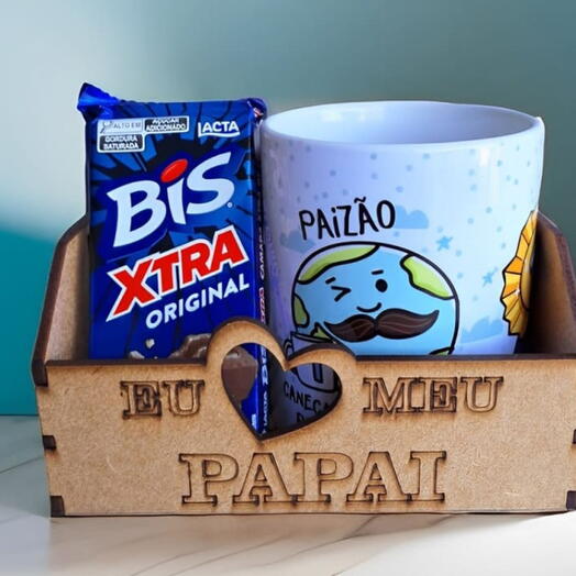 Mini caixote "Meu Papai" com Caneca Personalizada Paizão - O Melhor do Mundo e Bis 45g