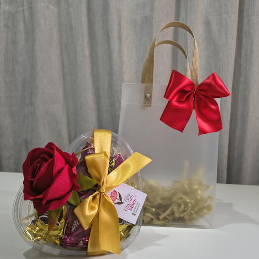 Presente dia das Mães - flor artificial