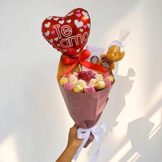 Dia das Mães - Buquê de morangos, rosa e Ferrero Rocher Ternura + kit