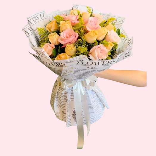 Buquê de 30 botões de rosa