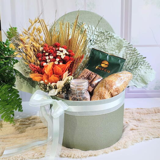 Flores e Presentes | Kit de Presente | Cesta Cafe Gratidão