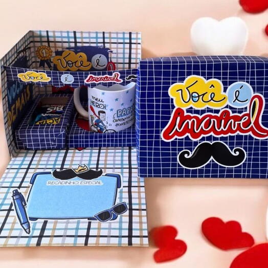 Presente Pai na Caixa Surpresa "Você e Incrivel" com Caneca Personalizada Pai - Super Pai