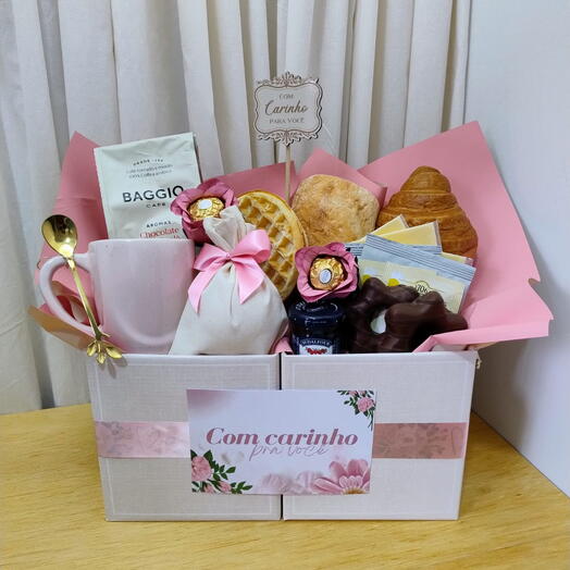 1. Cesta de Cafe da Manhã - Doce Carinho