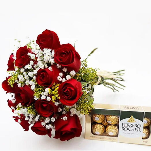 Buquê 12 Rosas e Ferrero