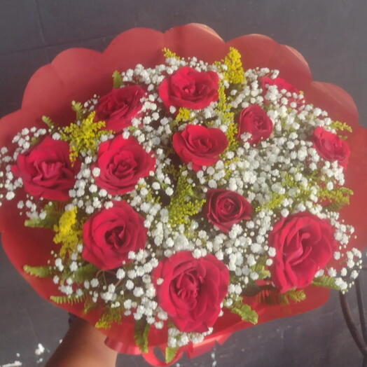 Buque de 12 Rosas Vermelhas