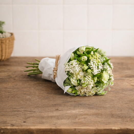 Buquê de Flores do Campo Brancas | La Floricultura