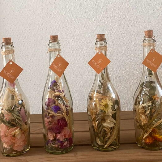Garrafas Com Flores Secas