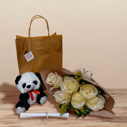 Buquê com 6 Rosas (escolha a cor da rosa) + Pelucia Pandinha
