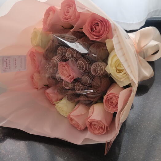 Buquê de Uva com Rosas