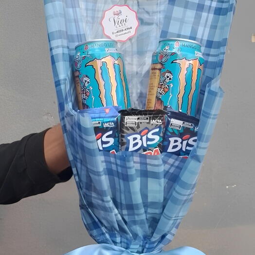 Buque Monster