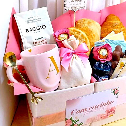 1. Cesta de Cafe da Manhã - Doce Carinho- - Personalizada