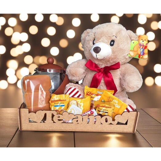 Cesta Cafe da Manhã "Te Amo" com Chaleira e Urso - Surpreenda e Encante