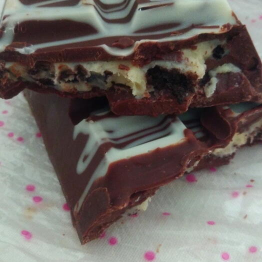 Barra de chocolate recheada