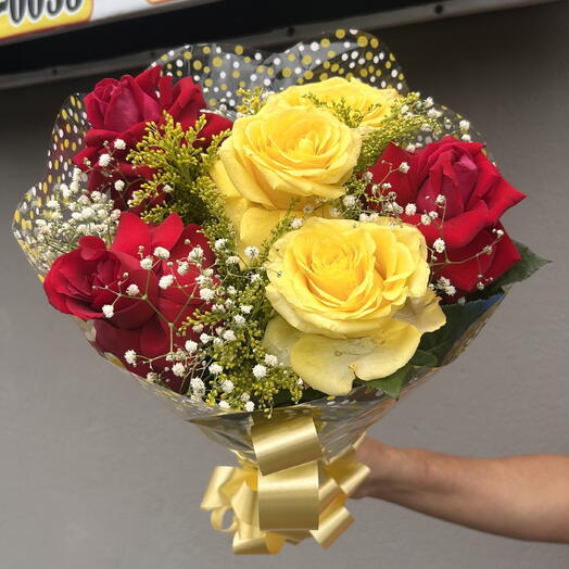 Buquê de 6 Rosas