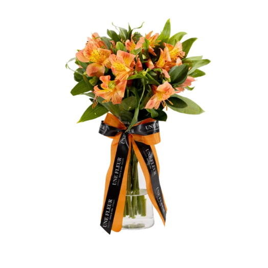 Arranjo de Astromelias Laranjas em Vaso de Vidro – Tiffany