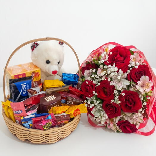 Cesta de Doces, Urso e Buque