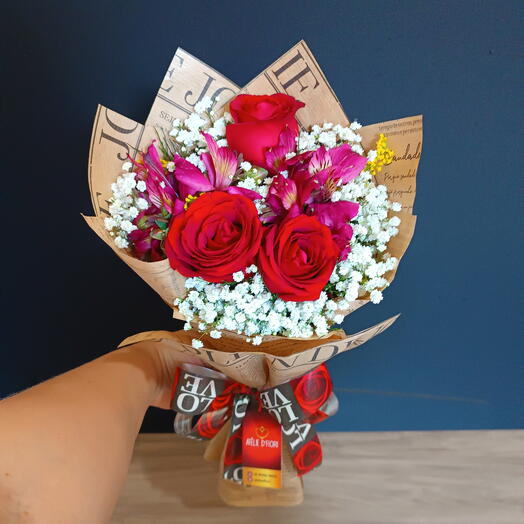 Buquê de Rosas - Três Razões para Amar