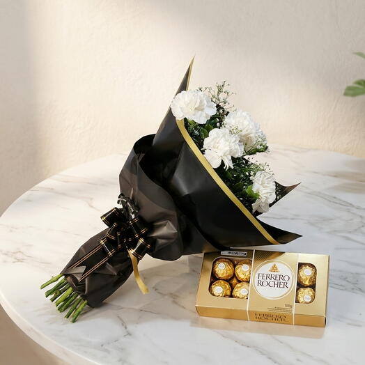 Buque de Clavos e Ferreiro Rocher