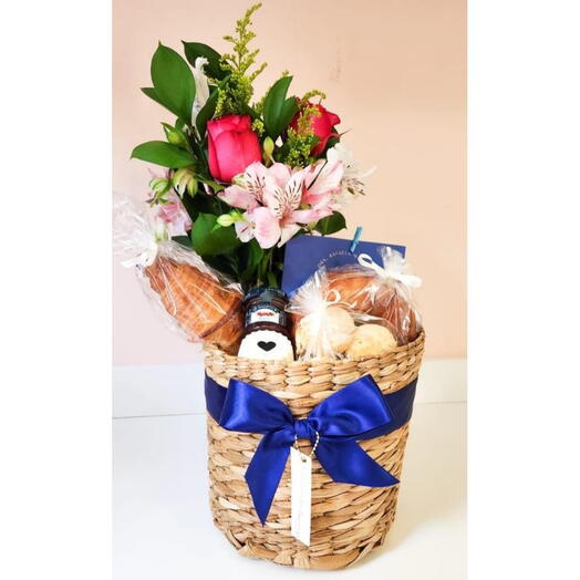 Cesta Flores com amor