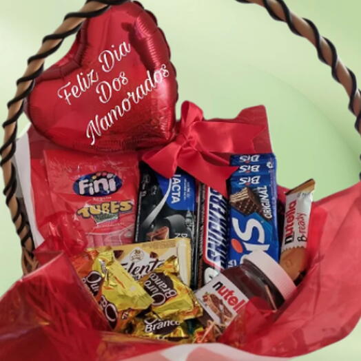 Cesta de Chocolate com Balão