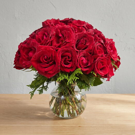Bouquet Especial de 50 Rosas no Vidro