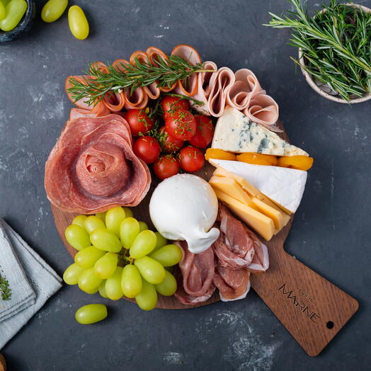 Tabua Sweet Queijos E Frios Com Burrata