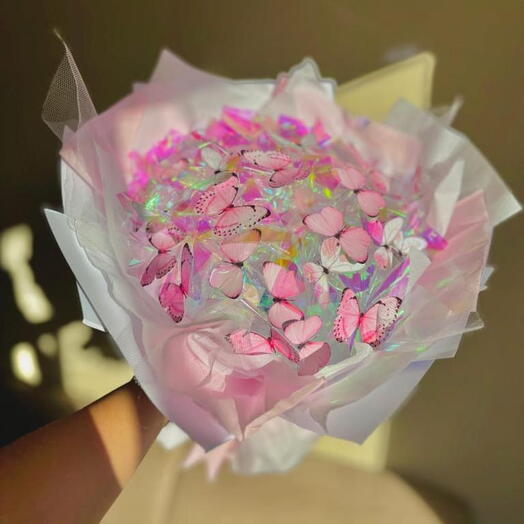 Buquê de Borboletas Rose Tamanho P