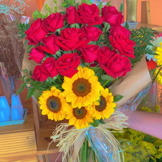 Buque Rosas e Girassois