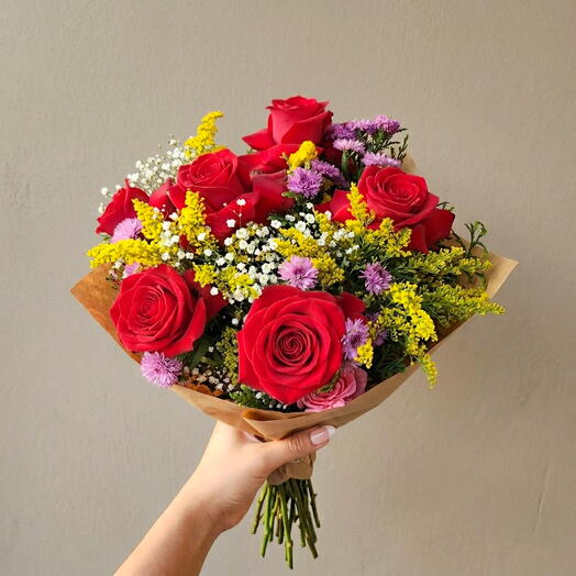 Bouquet 6 Rosas Trabalhadas