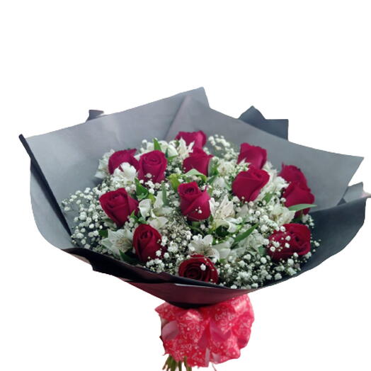 Buquê 12 Rosas Vermelhas Luxo