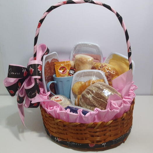 Cesta Pães e Frios