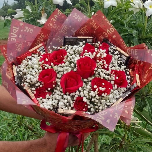 Buque Grande com Chocolates