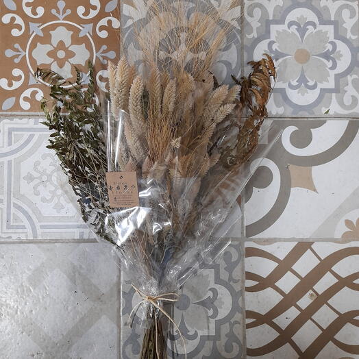 Buque de Flores Secas Com Folhagens