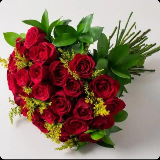 Buquê 24 Rosas Vermelhas