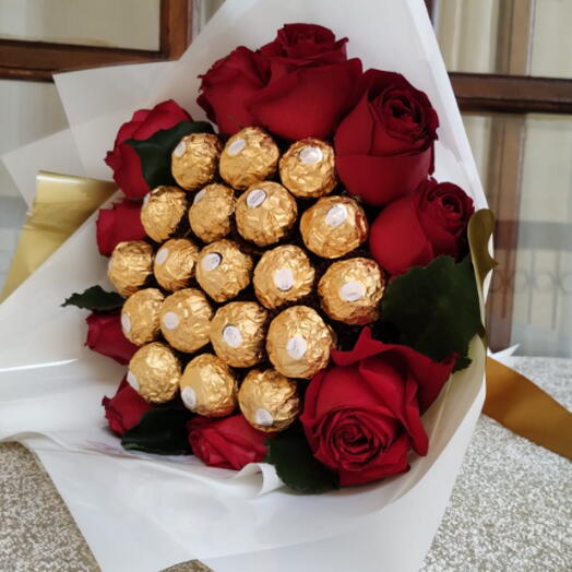 Buquê Ferrero Rosas